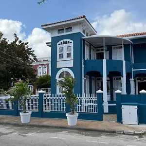 Hotel Amalie & Curiel